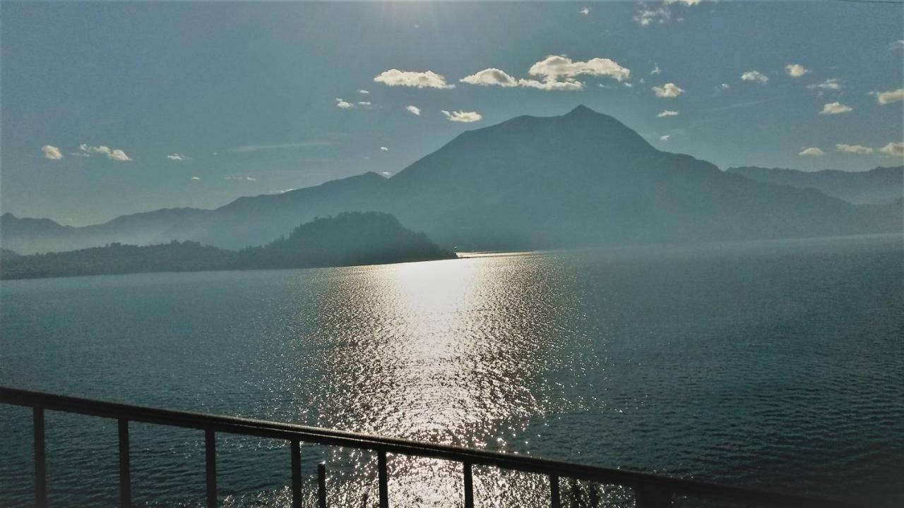 Blu Panorama Belvedere Lago Di Como Varenna Eksteriør billede