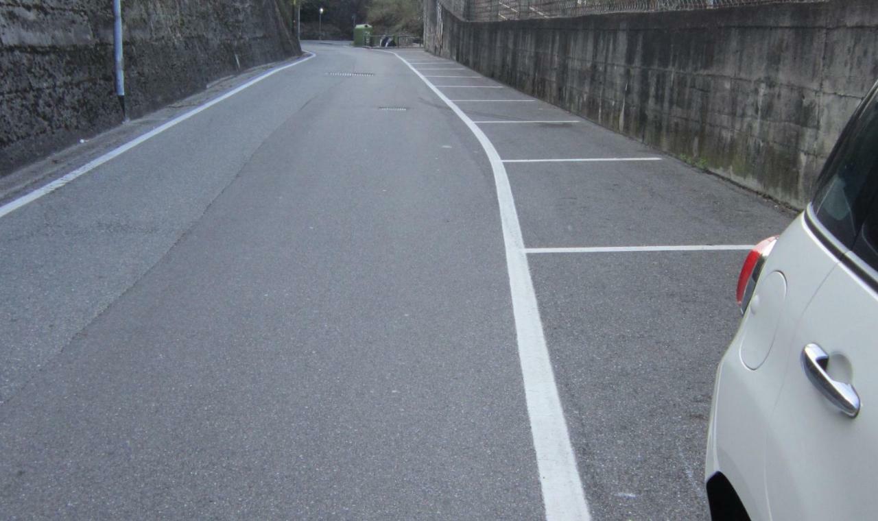 Blu Panorama Belvedere Lago Di Como Varenna Eksteriør billede